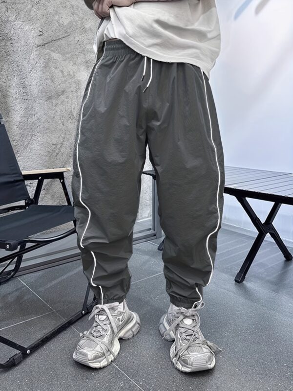 Men's Fashion Casual Loose Style Sports Pants - Image 5